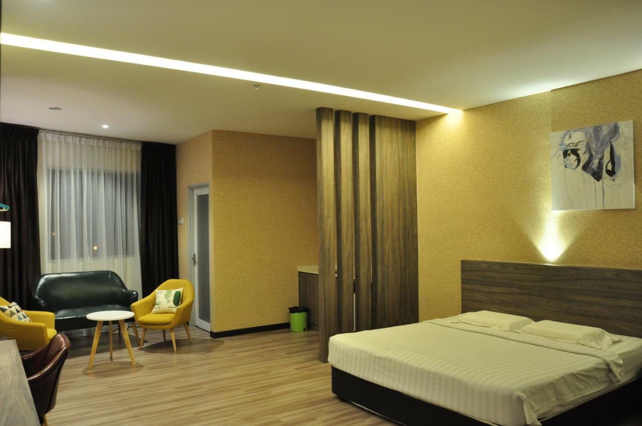 פריט בונטאר Frazel Inn Hotel מראה חיצוני תמונה